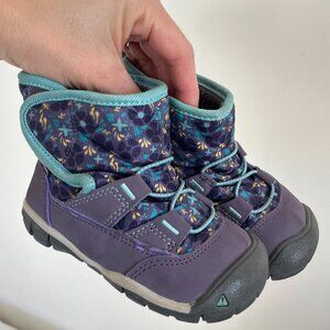 Little Girls Keen Snow boots - Little Girls (toddler) Size 7